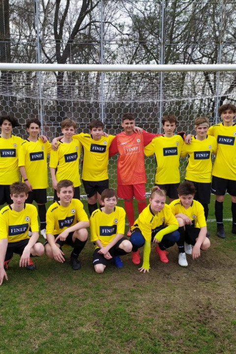 FINEP supports youth football in Prague