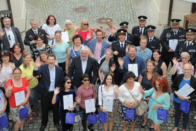 Praha 11 poděkovala všem, kteří se podíleli na pomoci v těžkých chvílích