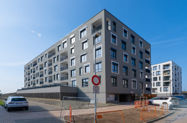 Výstavba - březen