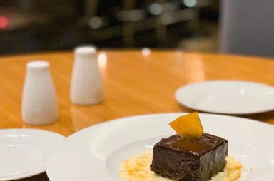 Holešovice: Restaurace Salut - čokoládové brownie