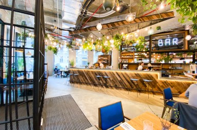 Karlín: Spojka - interior