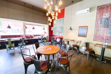 We visited: Avion Street Café