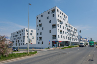 Construction, April 2022
