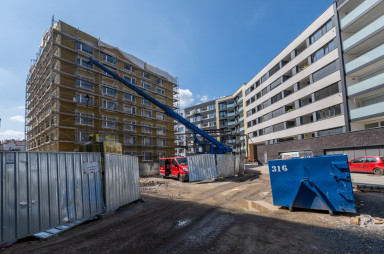 Stavba, září 2022