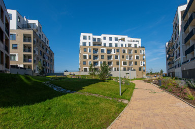 Stavba, září 2023