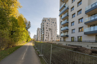 Stavba, září 2023