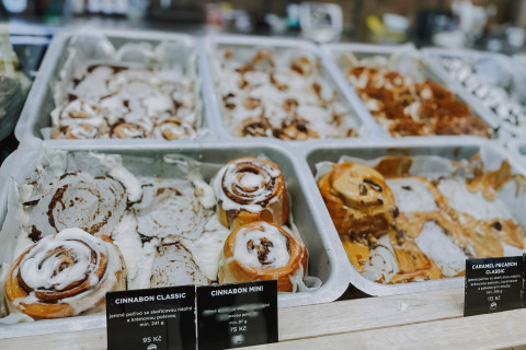 We visited:Cinnabon